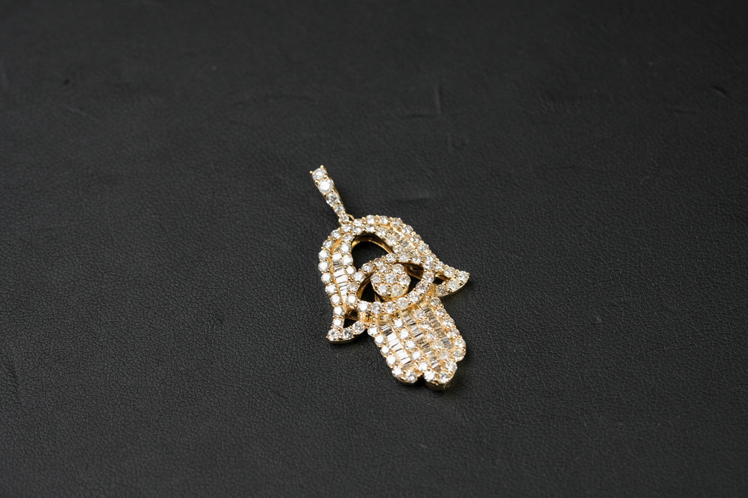 Yellow Gold Hamsa Pendant 14K