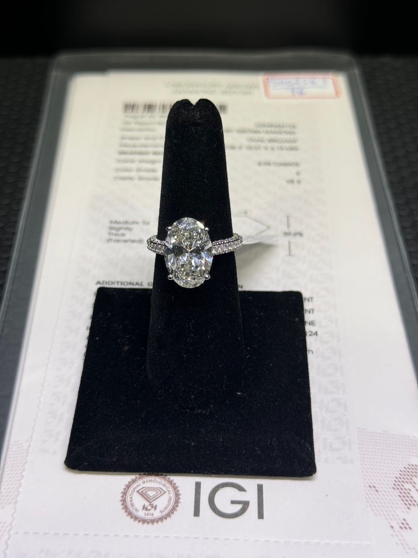 IGI Certified 7 Carat VS F Color Oval Shape Diamond Ring 14K White Gold